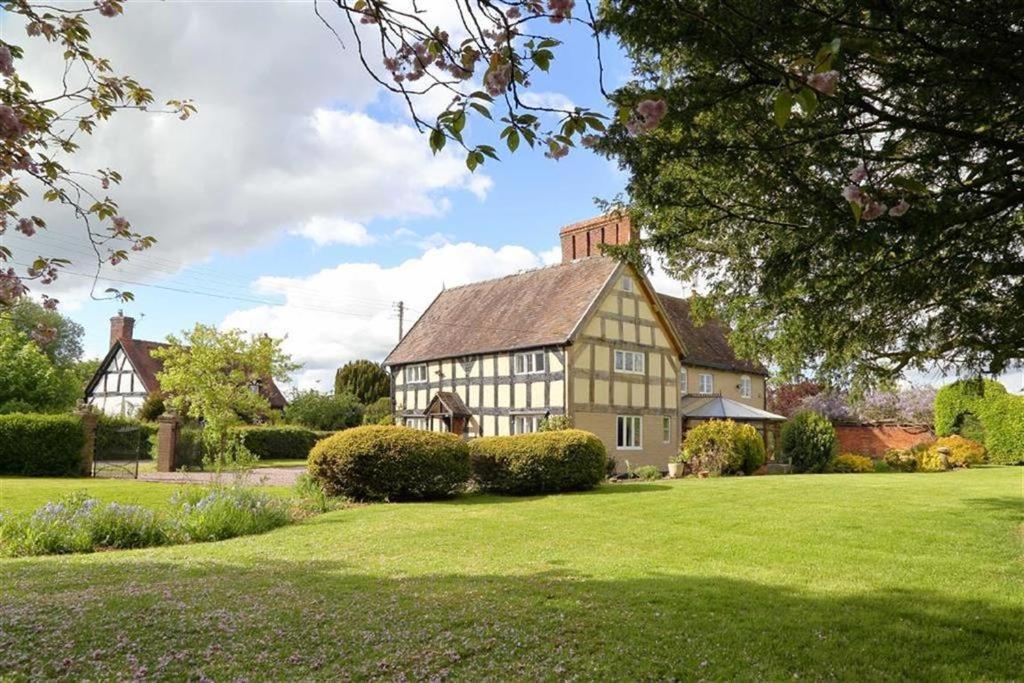 Bed and Breakfast Spenford House 1640 Listed House Idilic Location Pub Walking Distance Loppington Exteriér fotografie