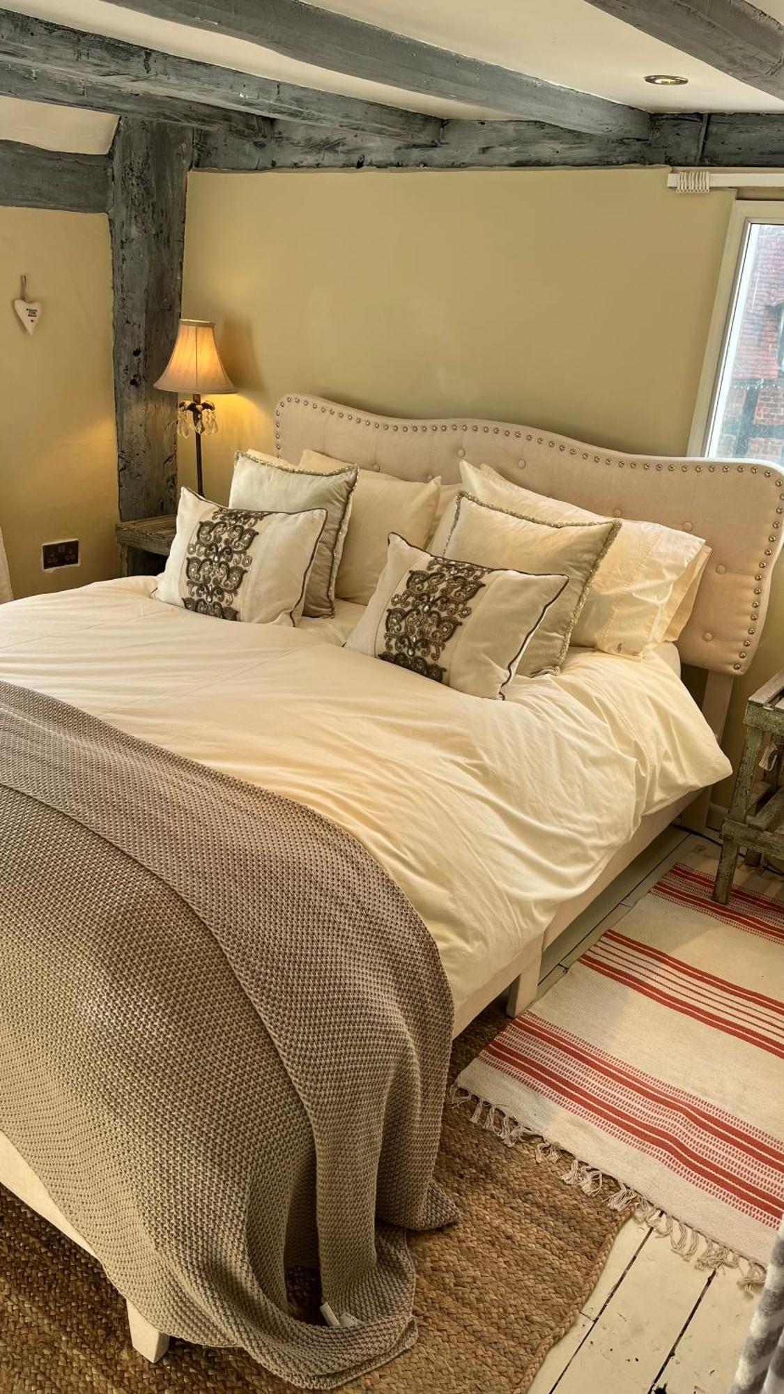 Bed and Breakfast Spenford House 1640 Listed House Idilic Location Pub Walking Distance Loppington Exteriér fotografie